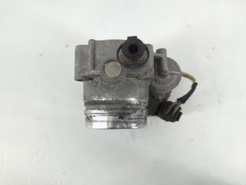 2012-2016 Bmw 328i Throttle Body P/N:A2C53355204 1354 7588625-02 Fits Fits 2012 2013 2014 2015 2016 2017 2018 OEM Used Auto Parts