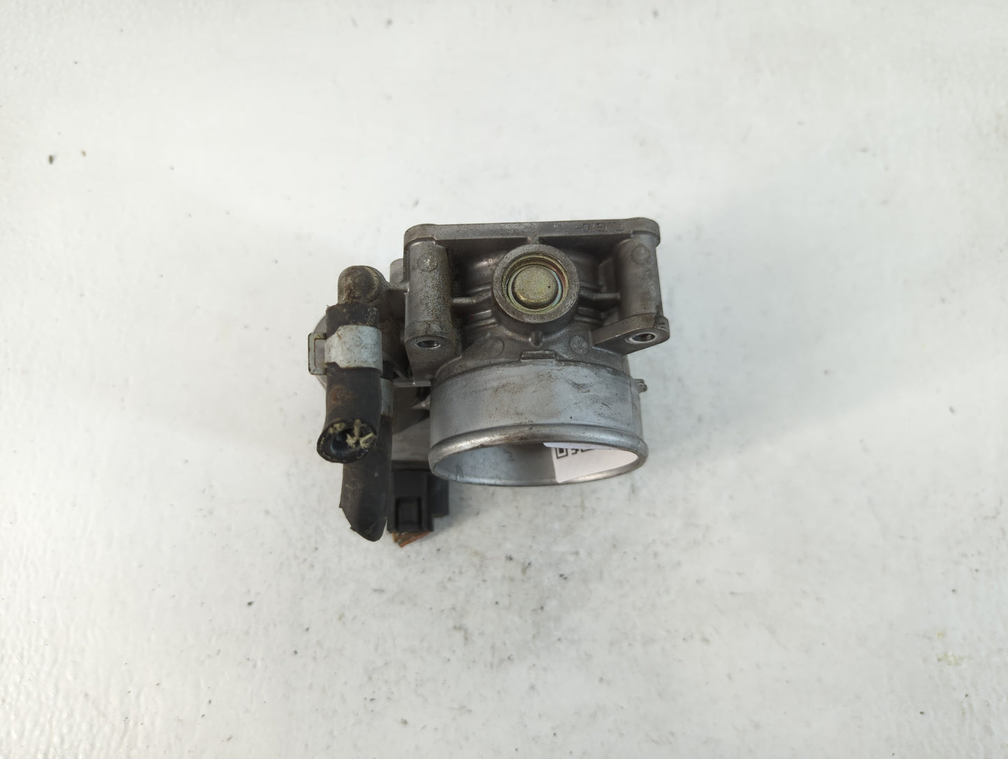 2012-2016 Bmw 328i Throttle Body P/N:1354 75886225-03 Fits Fits 2012 2013 2014 2015 2016 2017 2018 OEM Used Auto Parts - Oem