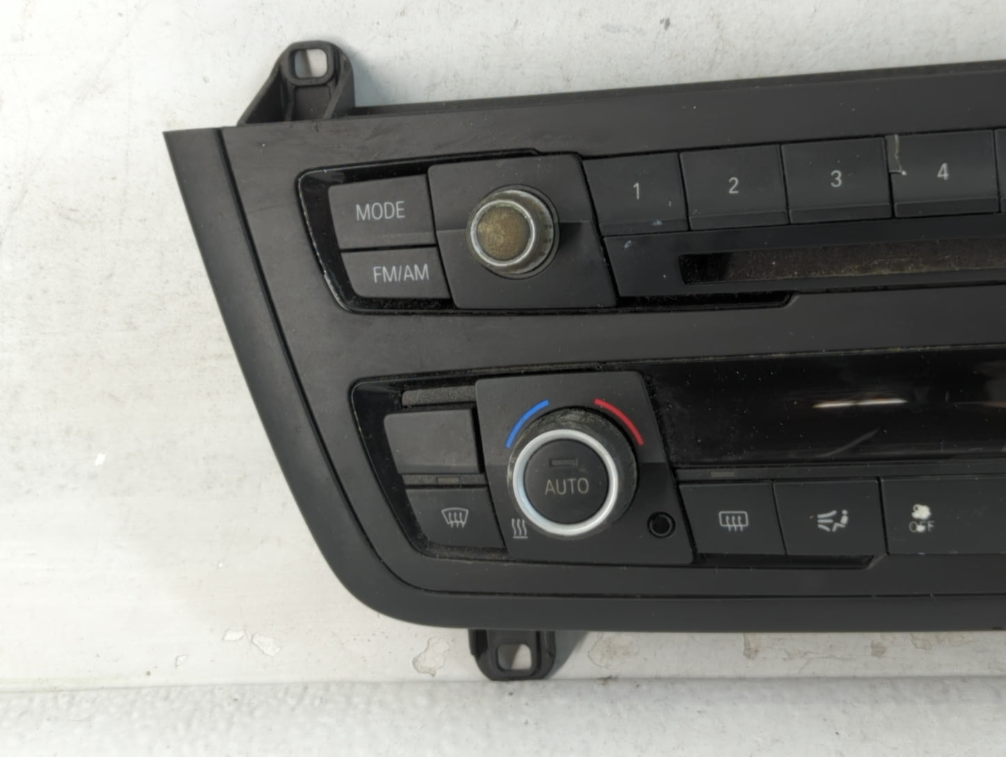 2011-2013 Bmw 328i Climate Control Module Temperature AC/Heater Replacement P/N:173 138 10 Fits Fits 2011 2012 2013 OEM Used
