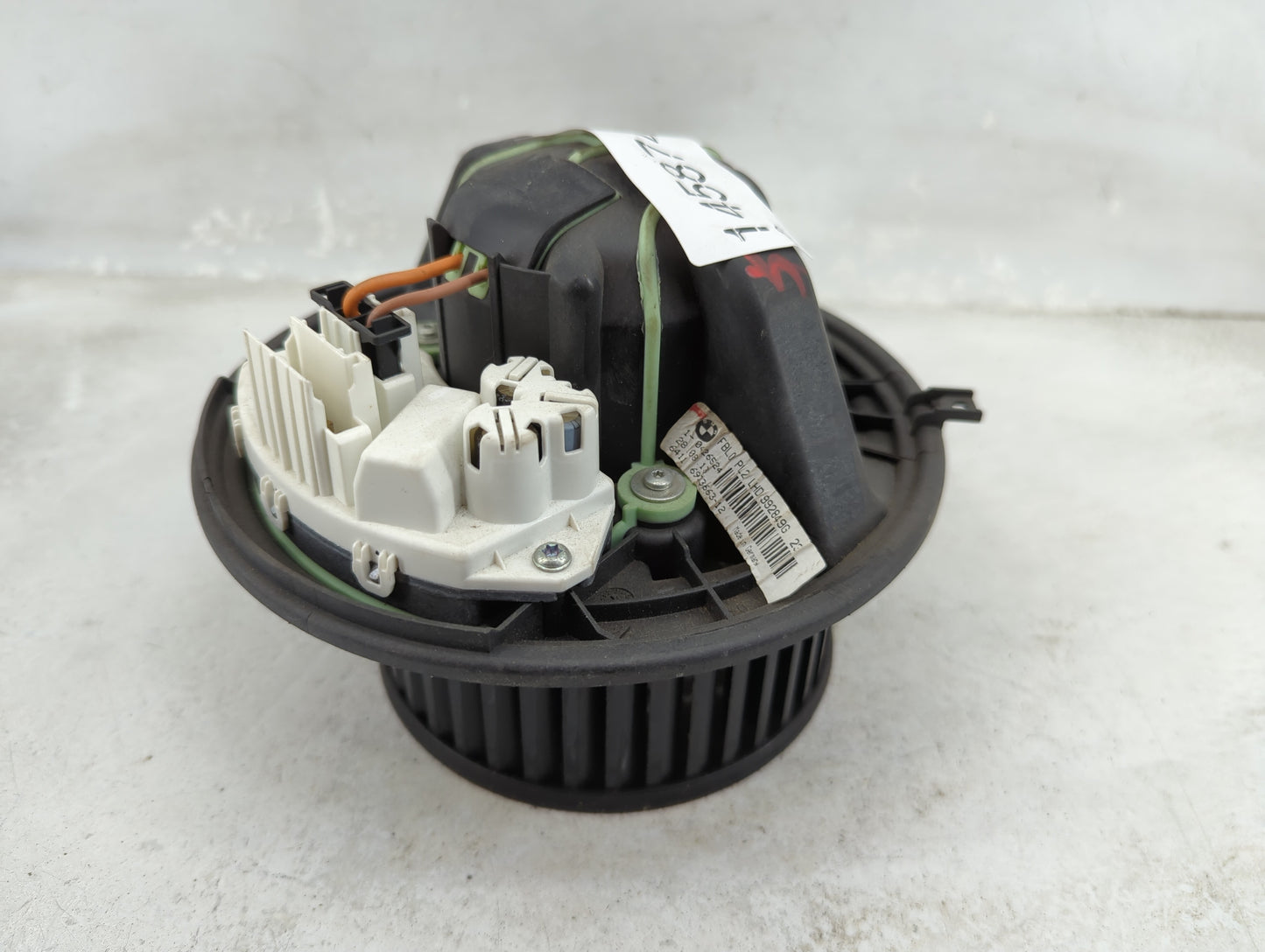 2007-2013 Bmw 335 Heater AC Blower Motor P/N:T1021327U-B 27U131510578 Fits OEM Used Auto Parts - Oemusedautoparts1.com