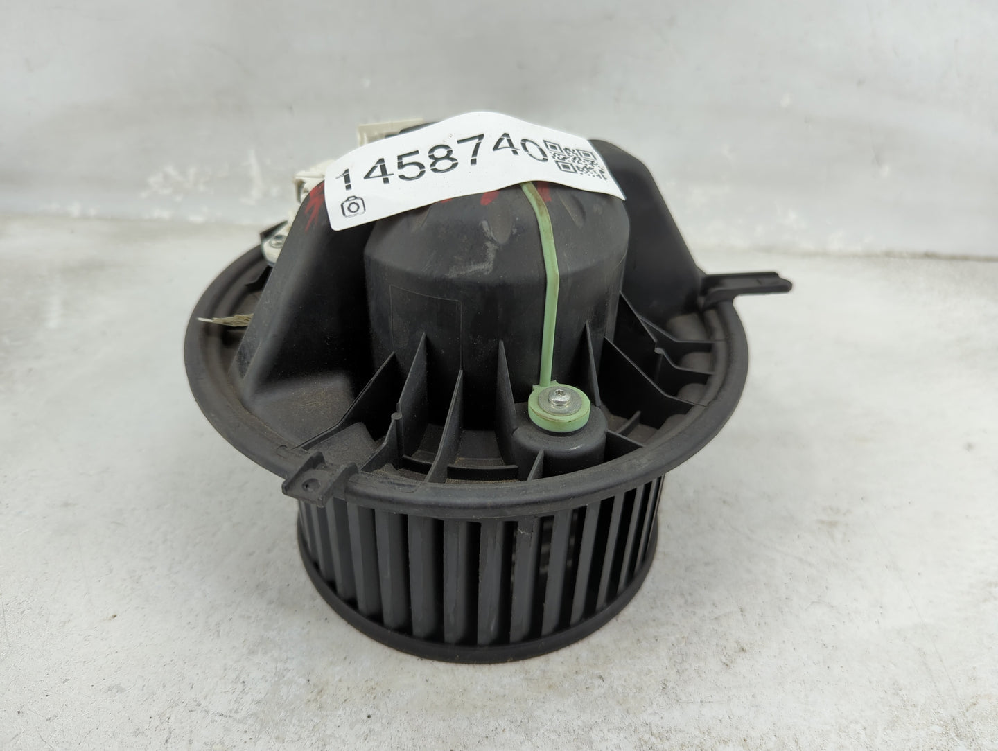 2007-2013 Bmw 335 Heater AC Blower Motor P/N:T1021327U-B 27U131510578 Fits OEM Used Auto Parts - Oemusedautoparts1.com