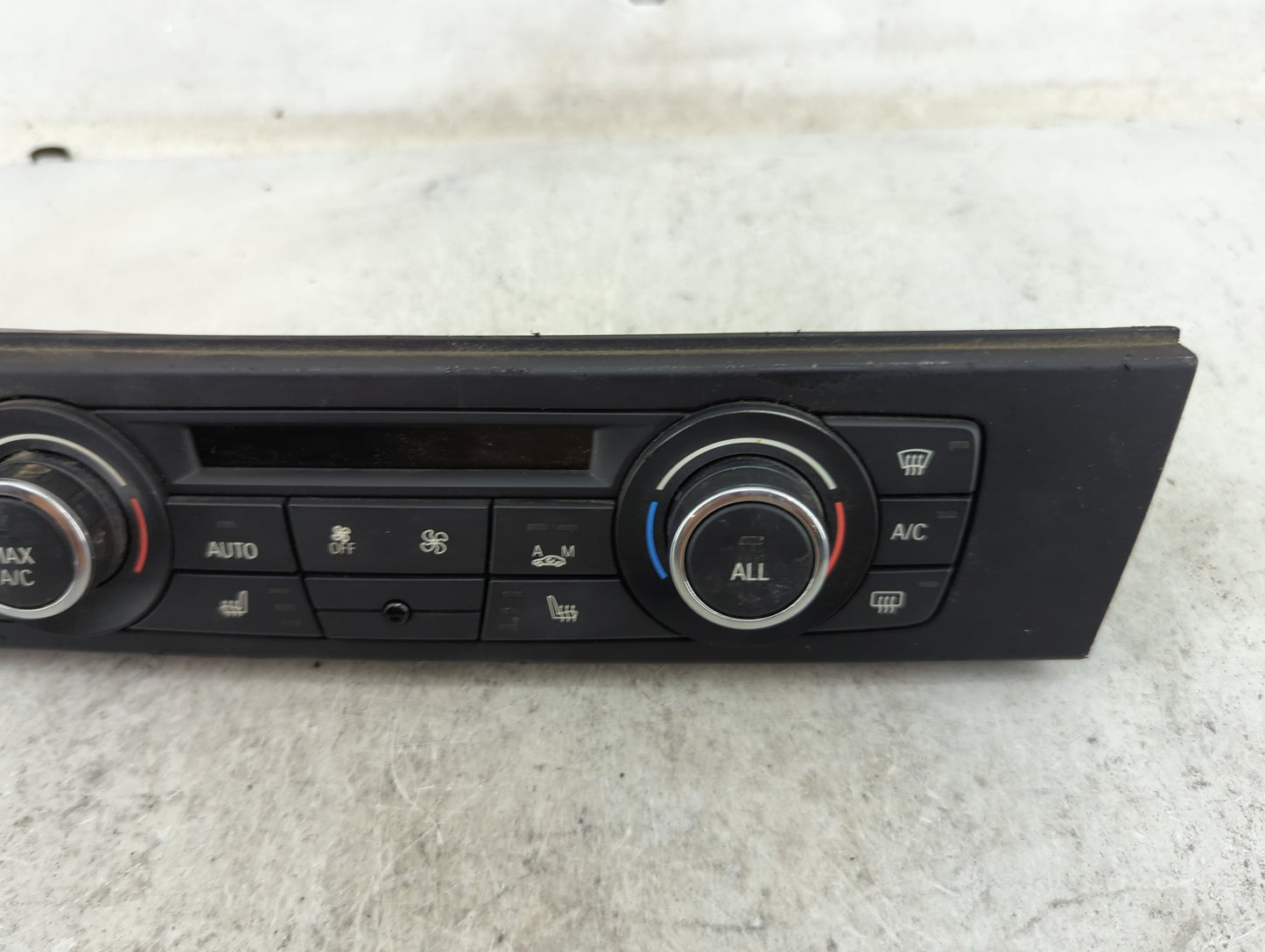 2011-2013 Bmw 335 Climate Control Module Temperature AC/Heater Replacement P/N:W G619.1 12201 6170 Fits Fits 2011 2012 2013 
