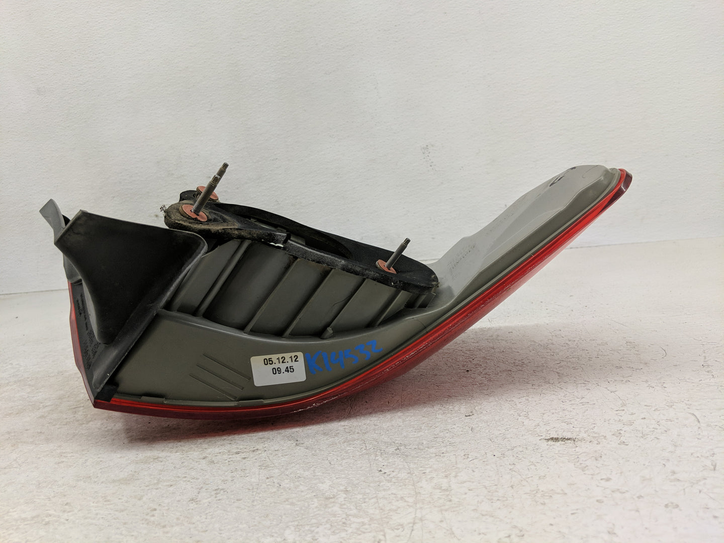 2012-2015 Bmw 335i Tail Light Assembly Passenger Right OEM Fits Fits 2012 2013 2014 2015 OEM Used Auto Parts - Oemusedautopa