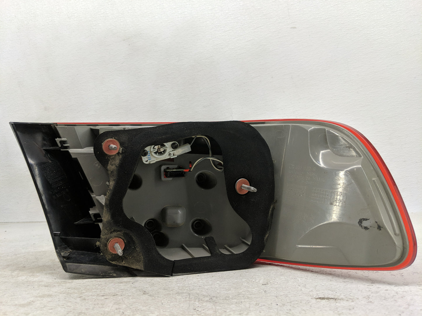 2012-2015 Bmw 335i Tail Light Assembly Passenger Right OEM Fits Fits 2012 2013 2014 2015 OEM Used Auto Parts - Oemusedautopa