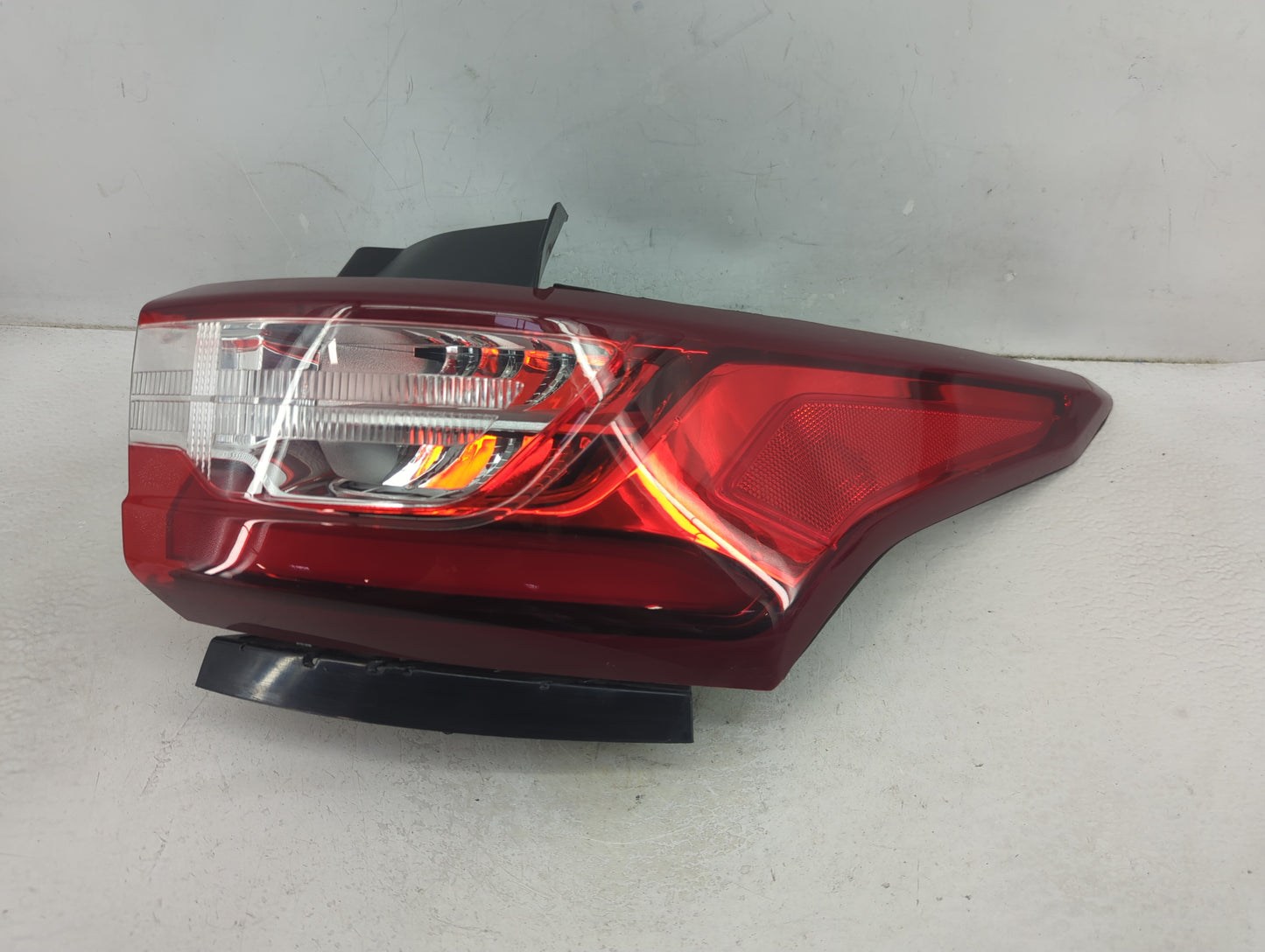 2012-2015 Bmw 335i Tail Light Assembly Passenger Right OEM P/N:079644747 84618032 Fits Fits 2012 2013 2014 2015 OEM Used Aut