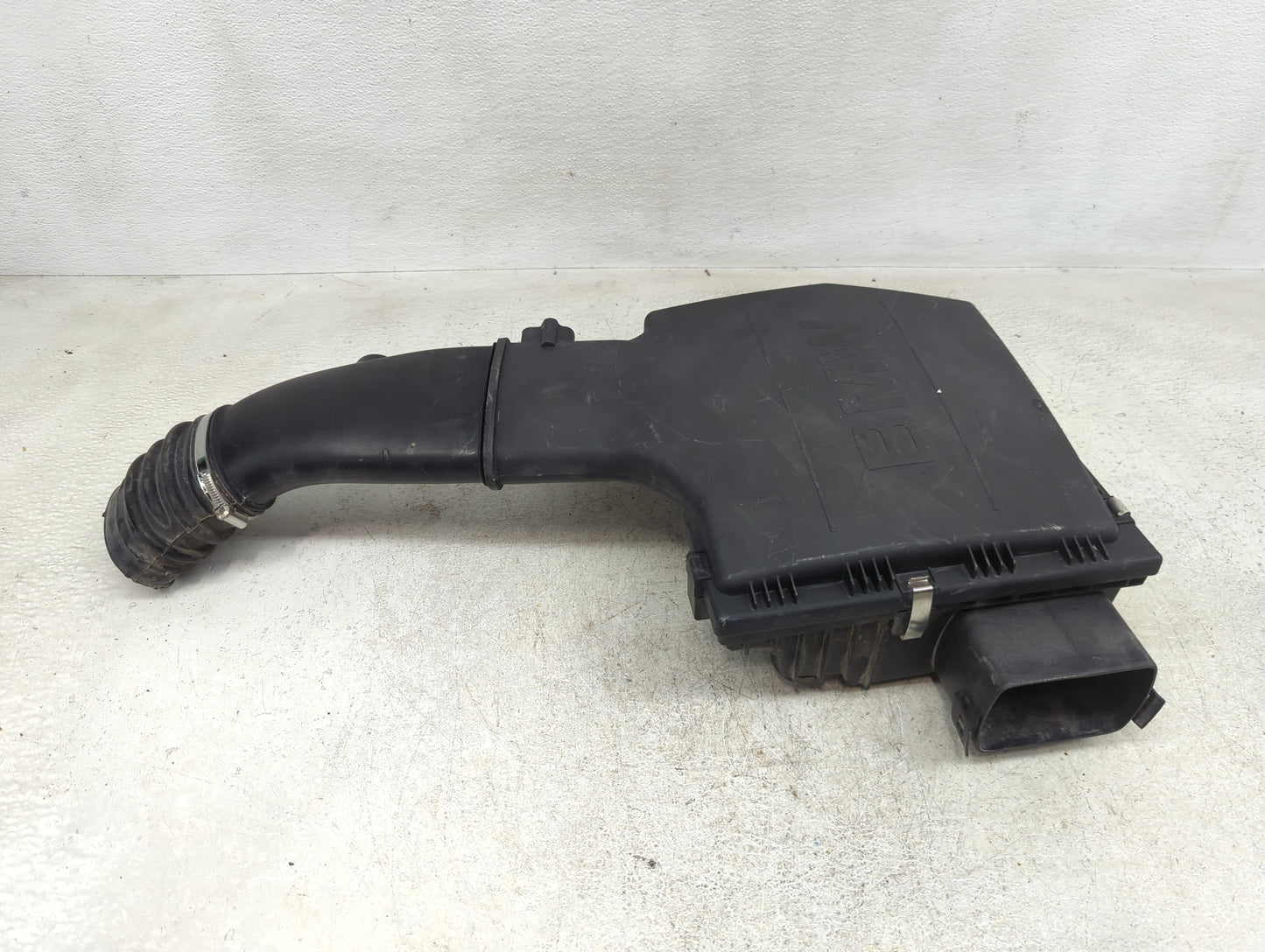2011-2013 Bmw 335i Air Cleaner Intake-duct Hose Tube - Oemusedautoparts1.com