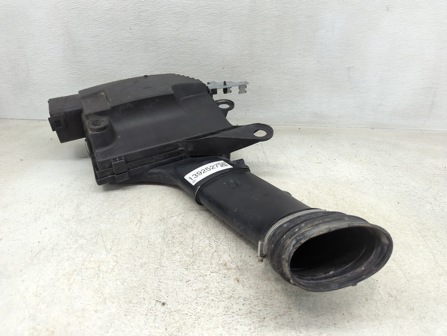 2011-2013 Bmw 335i Air Cleaner Intake-duct Hose Tube - Oemusedautoparts1.com