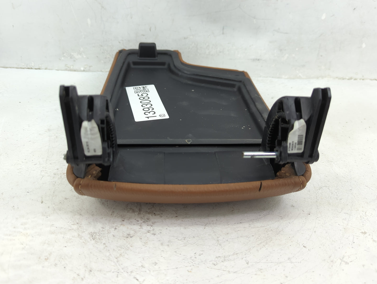 2012-2015 Bmw 335i Center Console Armrest Cover Lid Fits Fits 2012 2013 2014 2015 2016 2017 2018 2019 OEM Used Auto Parts - 
