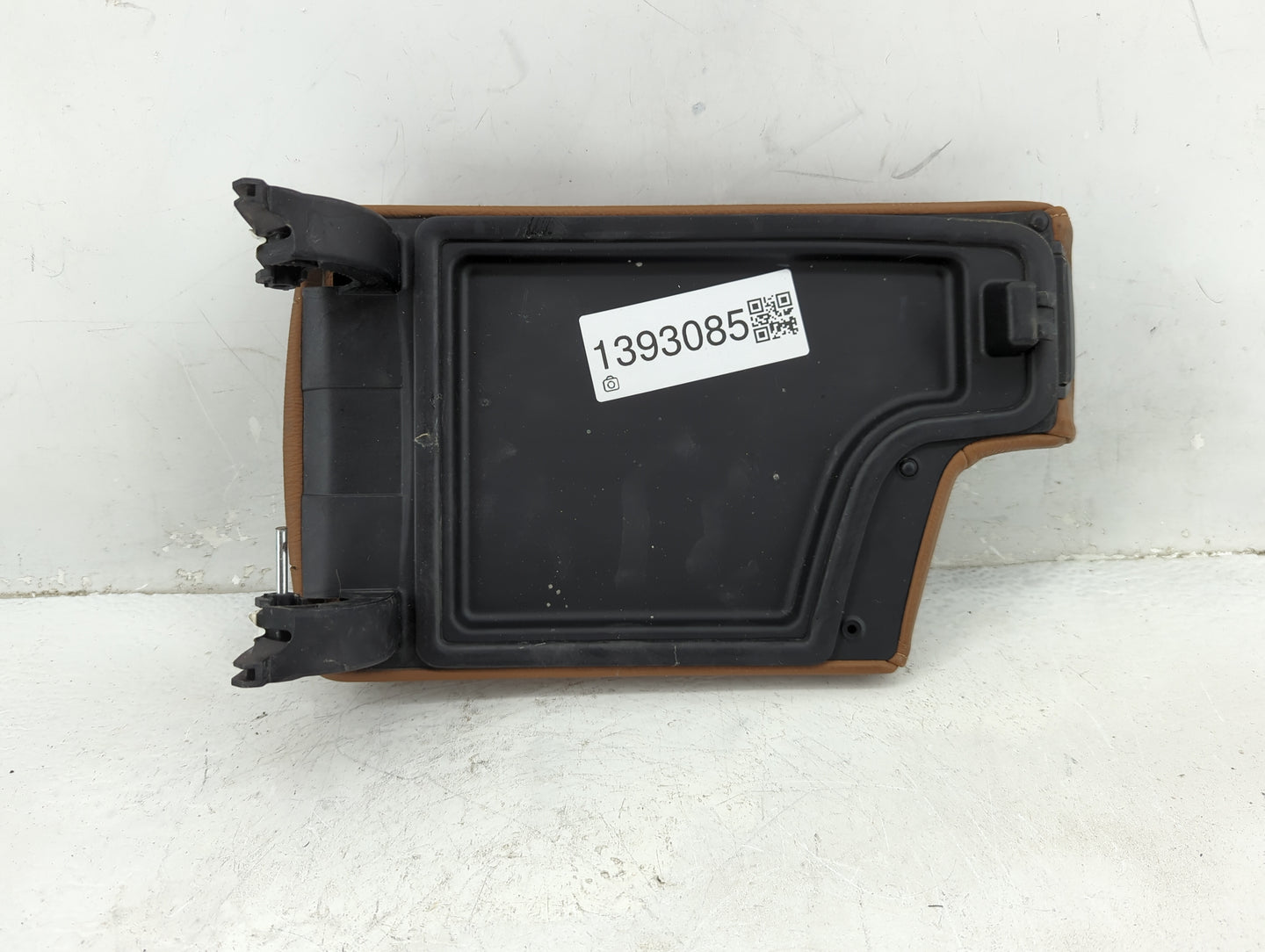 2012-2015 Bmw 335i Center Console Armrest Cover Lid Fits Fits 2012 2013 2014 2015 2016 2017 2018 2019 OEM Used Auto Parts - 