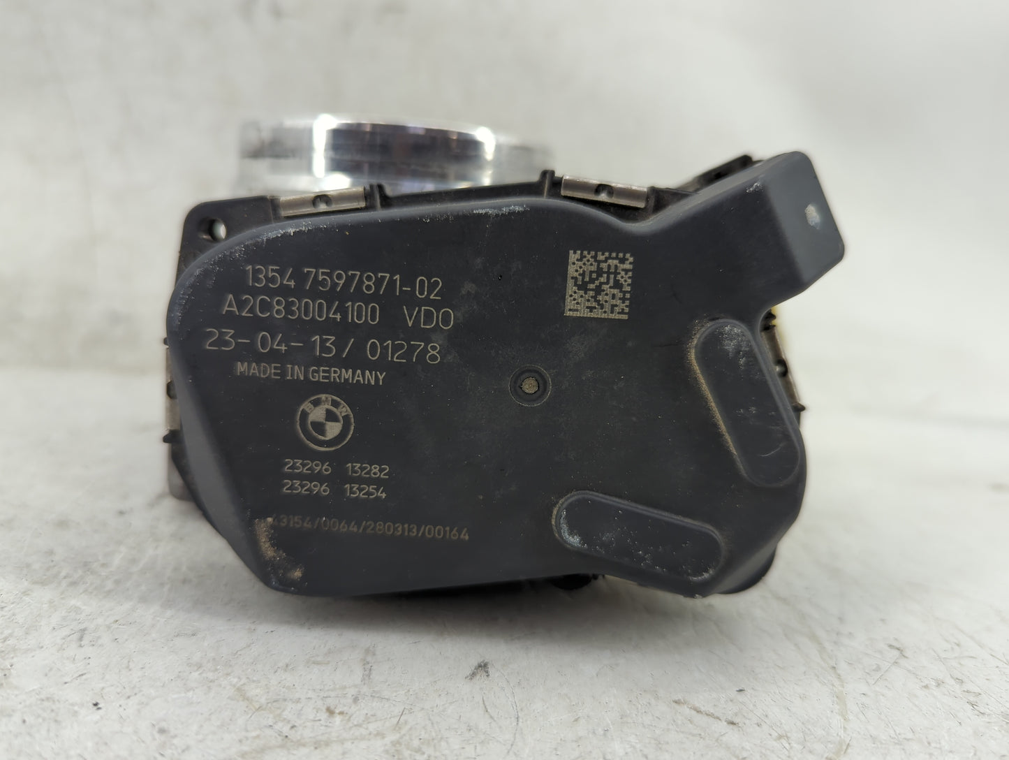 2011-2015 Bmw 335i Throttle Body P/N:7597871-02 A2C83004100 Fits Fits 2010 2011 2012 2013 2014 2015 2016 2017 2018 2019 2020
