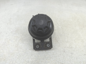 2013 Bmw 335i Fuel Vapor Charcoal Canister - Oemusedautoparts1.com