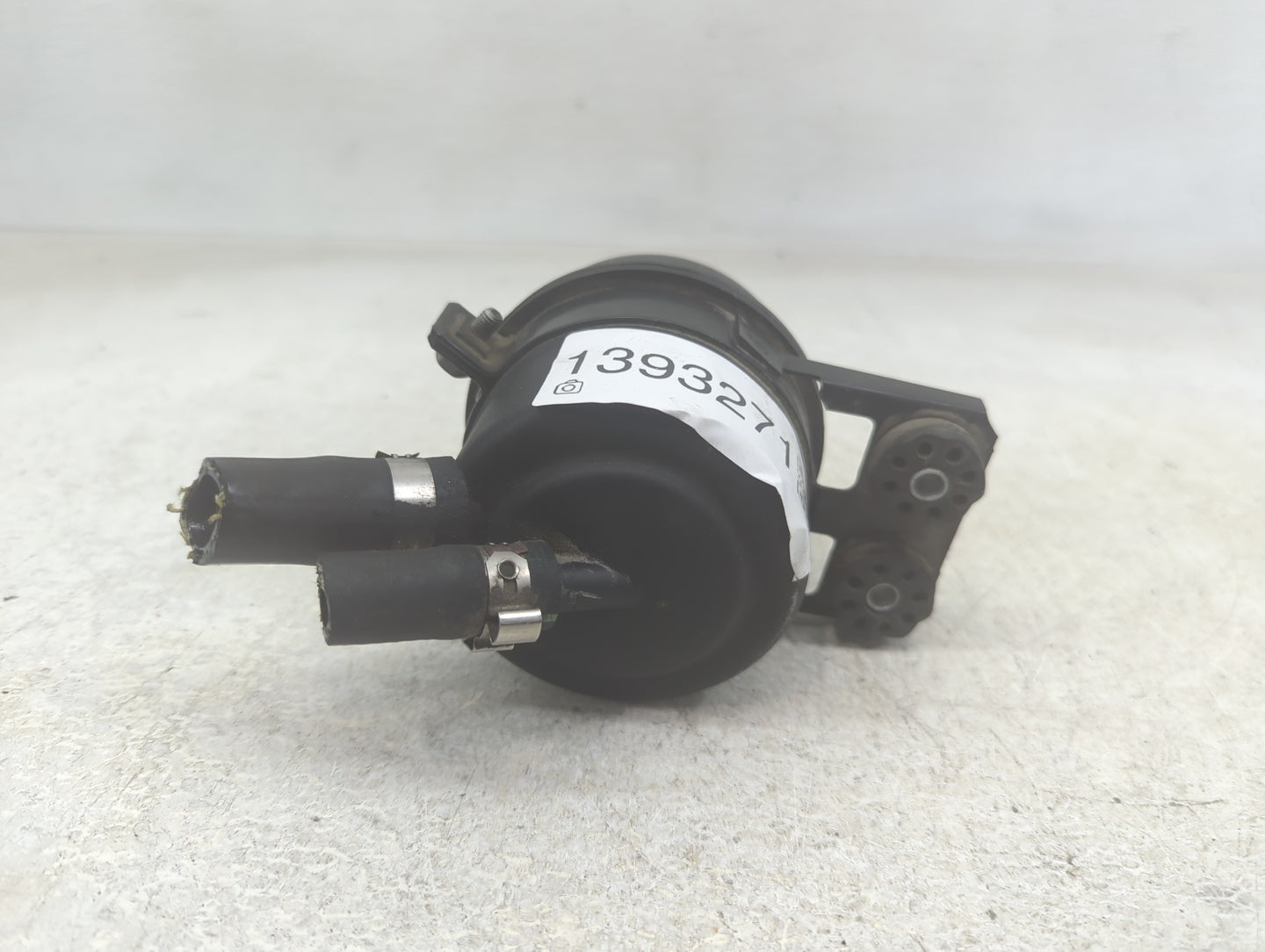 2013 Bmw 335i Fuel Vapor Charcoal Canister - Oemusedautoparts1.com