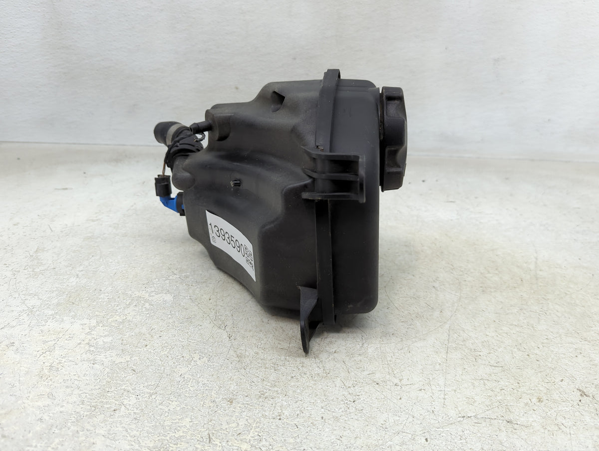 2011-2013 Bmw 335i Radiator Coolant Overflow Expansion Tank Bottle - Oemusedautoparts1.com
