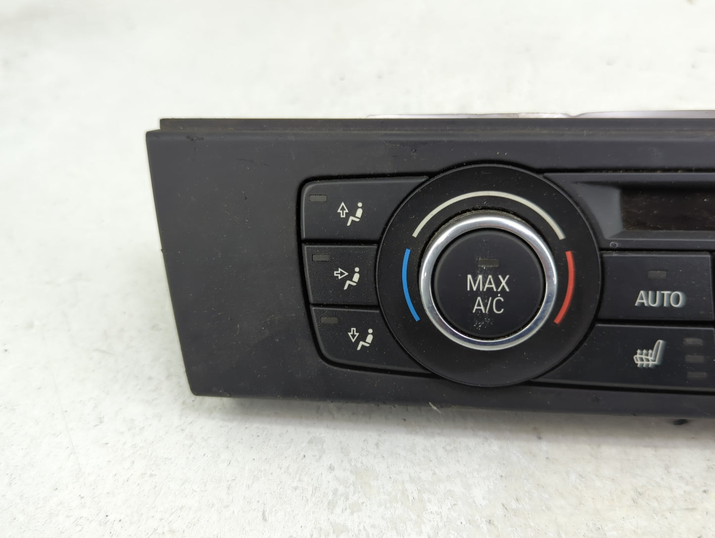 2011-2013 Bmw 335i Climate Control Module Temperature AC/Heater Replacement P/N:9287626-02 Fits Fits 2011 2012 2013 OEM Used