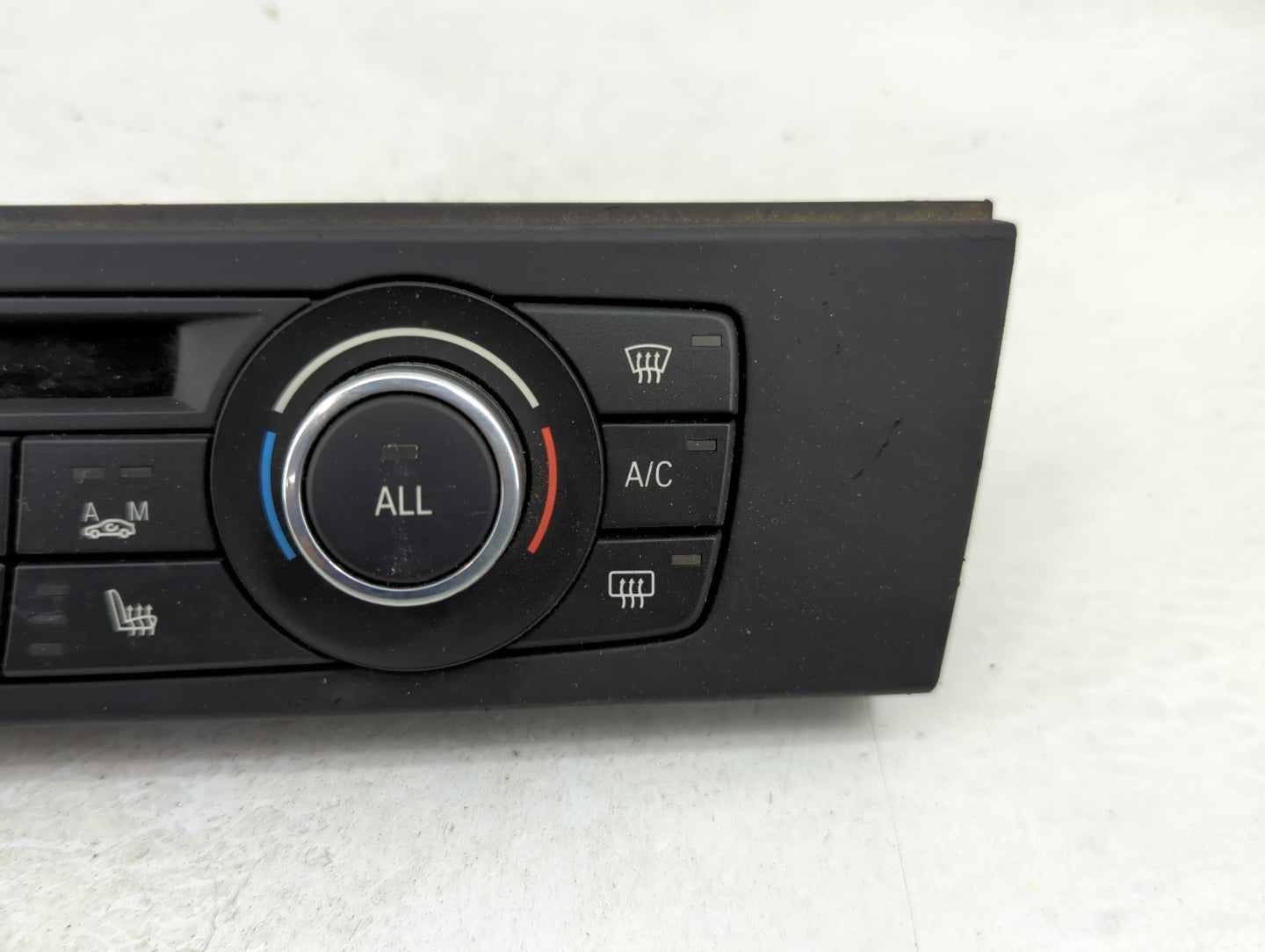 2011-2013 Bmw 335i Climate Control Module Temperature AC/Heater Replacement P/N:9287626-02 Fits Fits 2011 2012 2013 OEM Used