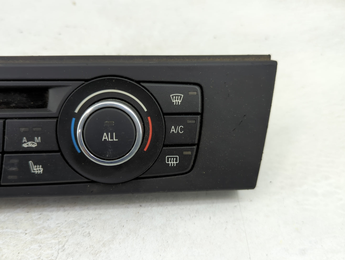 2011-2013 Bmw 335i Climate Control Module Temperature AC/Heater Replacement P/N:9287626-02 Fits Fits 2011 2012 2013 OEM Used