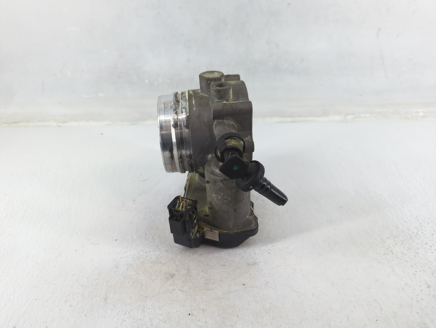 2011-2015 Bmw 335i Throttle Body P/N:A2C53356724 1354 7597871-01 Fits Fits 2010 2011 2012 2013 2014 2015 2016 2017 2018 2019