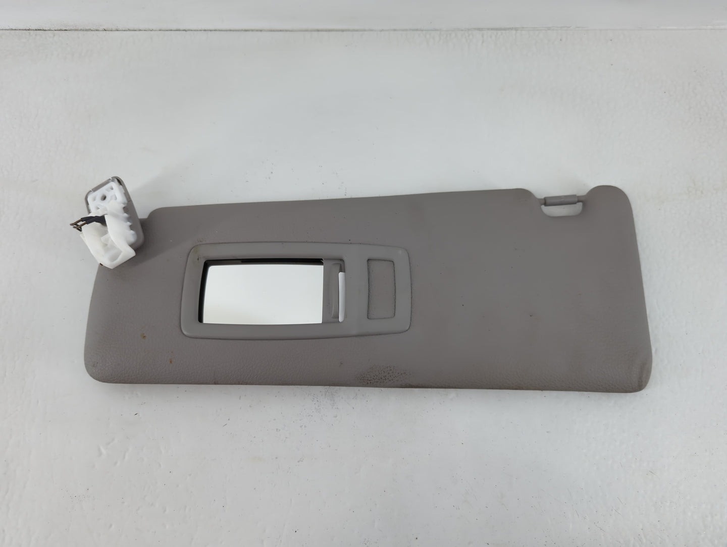 2012-2015 Bmw 335i Sun Visor Shade Replacement Passenger Right Mirror Fits Fits 2012 2013 2014 2015 2016 2017 2018 2019 2020