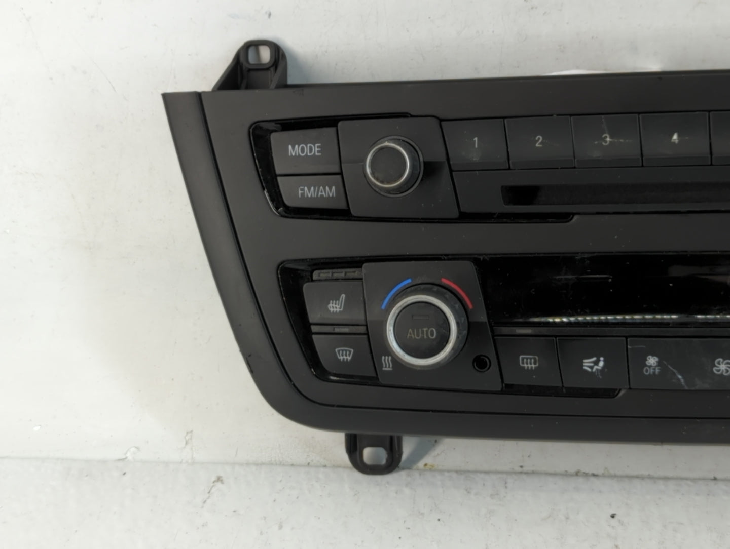 2011-2013 Bmw 335i Climate Control Module Temperature AC/Heater Replacement P/N:64 11-9226784-03 Fits Fits 2011 2012 2013 OE