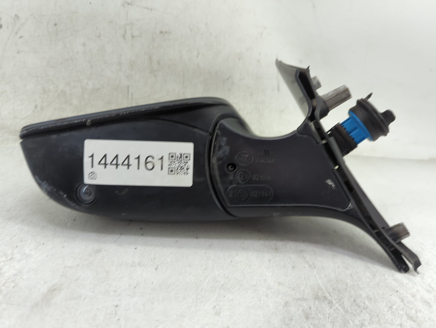 2012-2013 Bmw 528 Driver Side View Mirror - Left Door Mirror OEM Used - Oemusedautoparts1.com