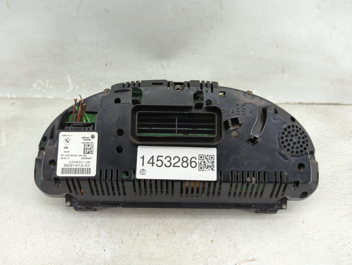 2012-2013 Bmw 528 Instrument Cluster Speedometer Gauges P/N:9291412-01 2339301-06 Miles:141K Fits Fits 2011 2012 2013 OEM Us