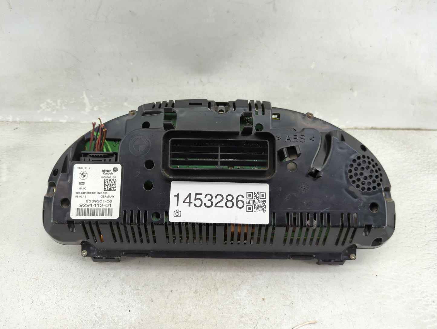 2012-2013 Bmw 528 Instrument Cluster Speedometer Gauges P/N:9291412-01 2339301-06 Miles:141K Fits Fits 2011 2012 2013 OEM Us