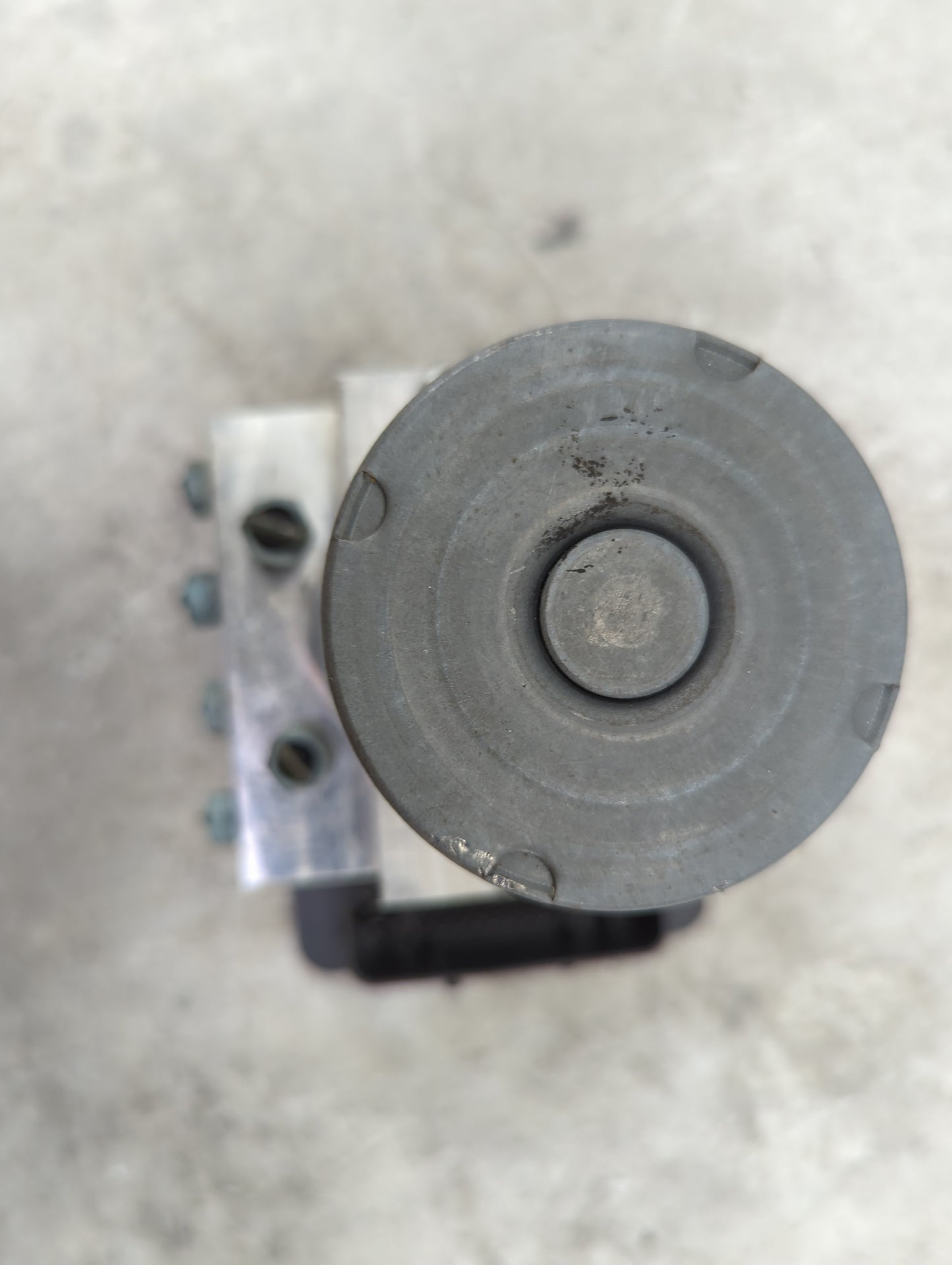 2012-2016 Bmw 528 ABS Pump Control Module Replacement P/N:3451 6853400-01 3452 6853403-01 Fits OEM Used Auto Parts - Oemused