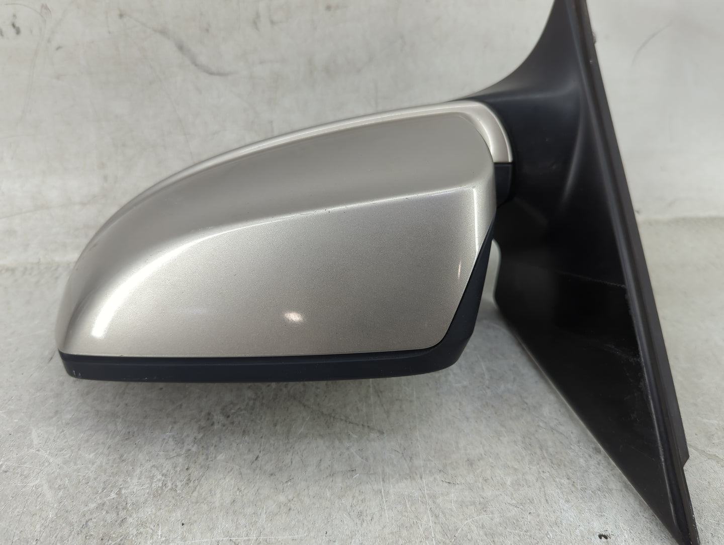 2012-2013 Bmw 528 Driver Side View Mirror - Left Door Mirror OEM Used - Oemusedautoparts1.com