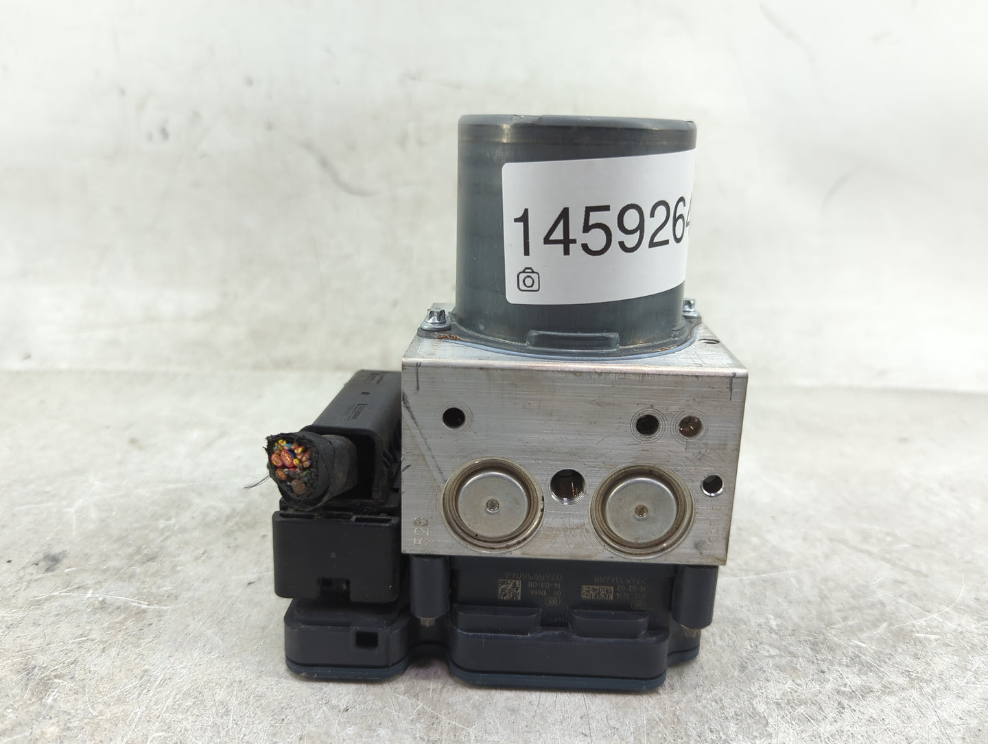 2012-2016 Bmw 528 ABS Pump Control Module Replacement P/N:3451 6868327-01 3452 6868329-01 Fits OEM Used Auto Parts - Oemused