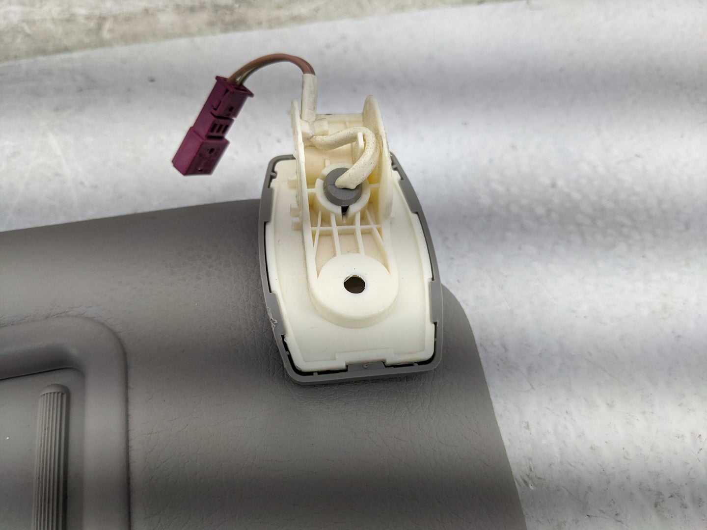 2011-2016 Bmw 528 Sun Visor Shade Replacement Passenger Right Mirror Fits Fits 2010 2011 2012 2013 2014 2015 2016 OEM Used A