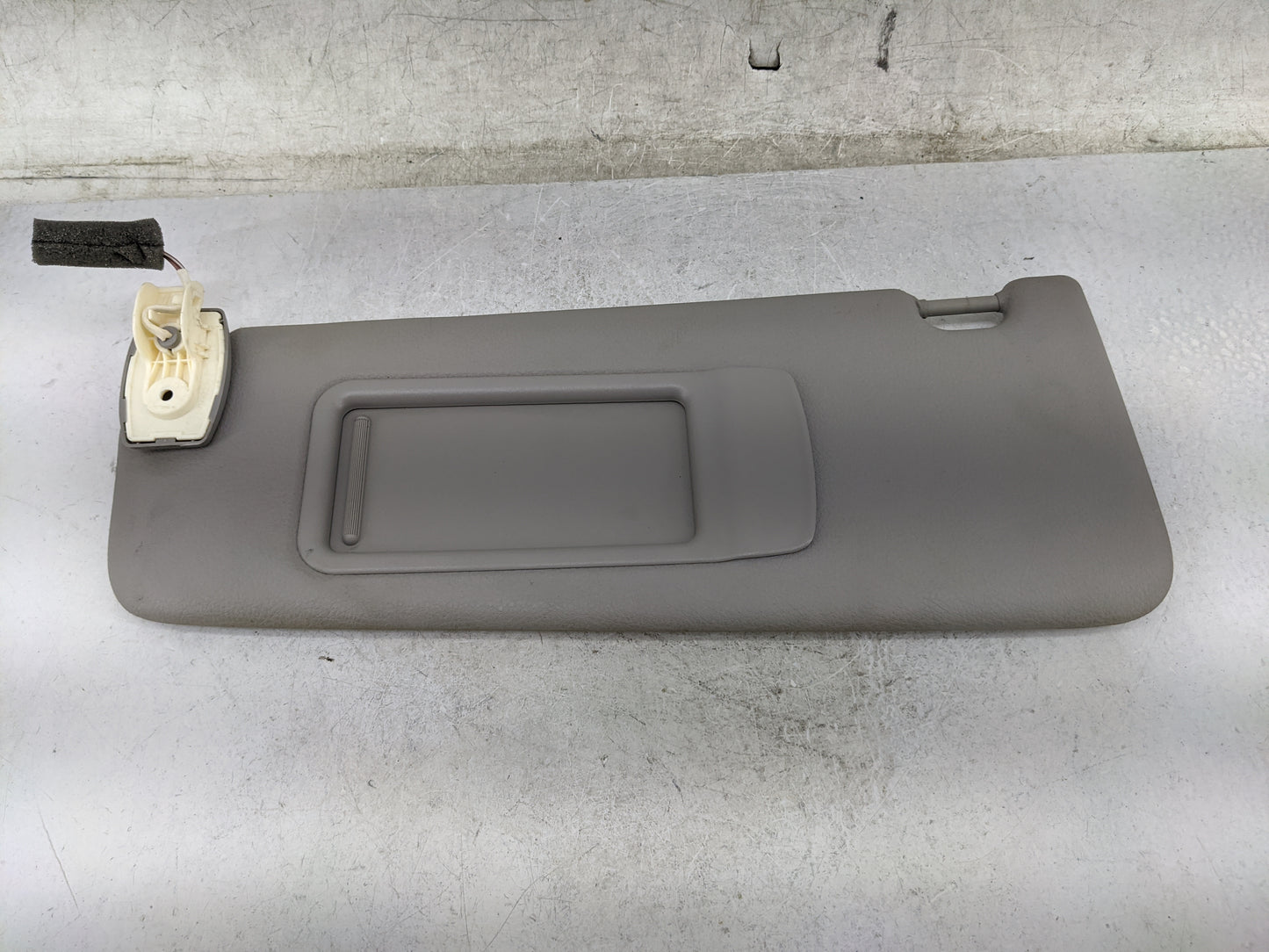 2011-2016 Bmw 528 Sun Visor Shade Replacement Driver Left Mirror Fits Fits 2010 2011 2012 2013 2014 2015 2016 OEM Used Auto 