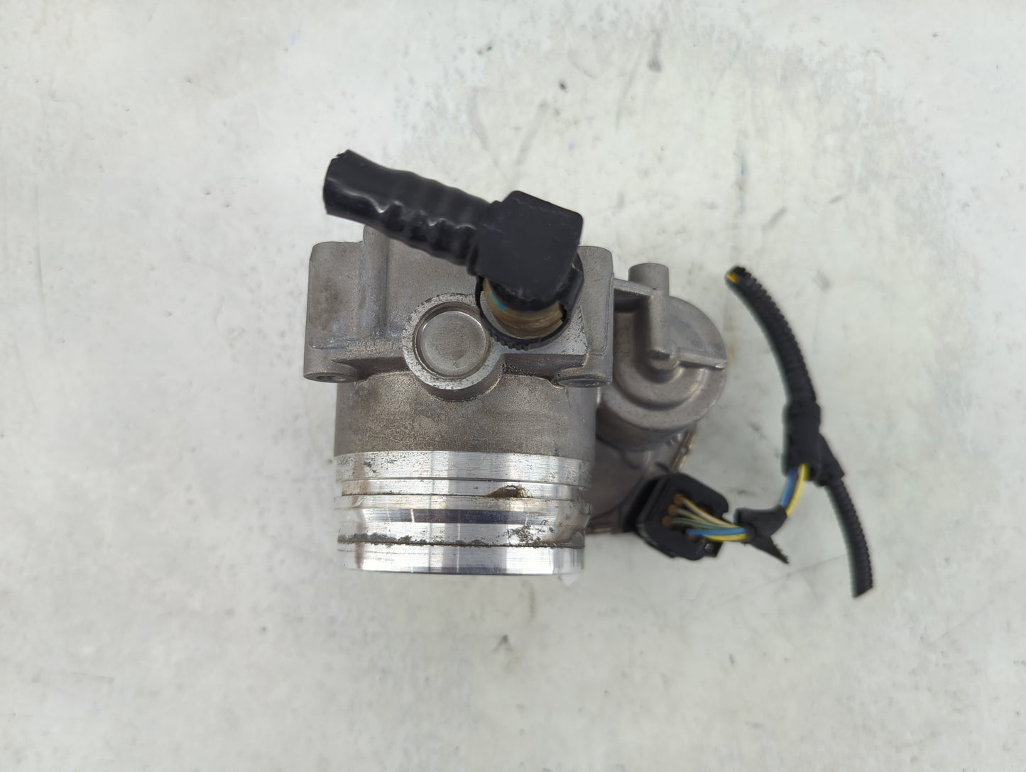 2012-2016 Bmw 528 Throttle Body P/N:1354 7538625-02 A2C53355204 Fits Fits 2012 2013 2014 2015 2016 2017 2018 OEM Used Auto P
