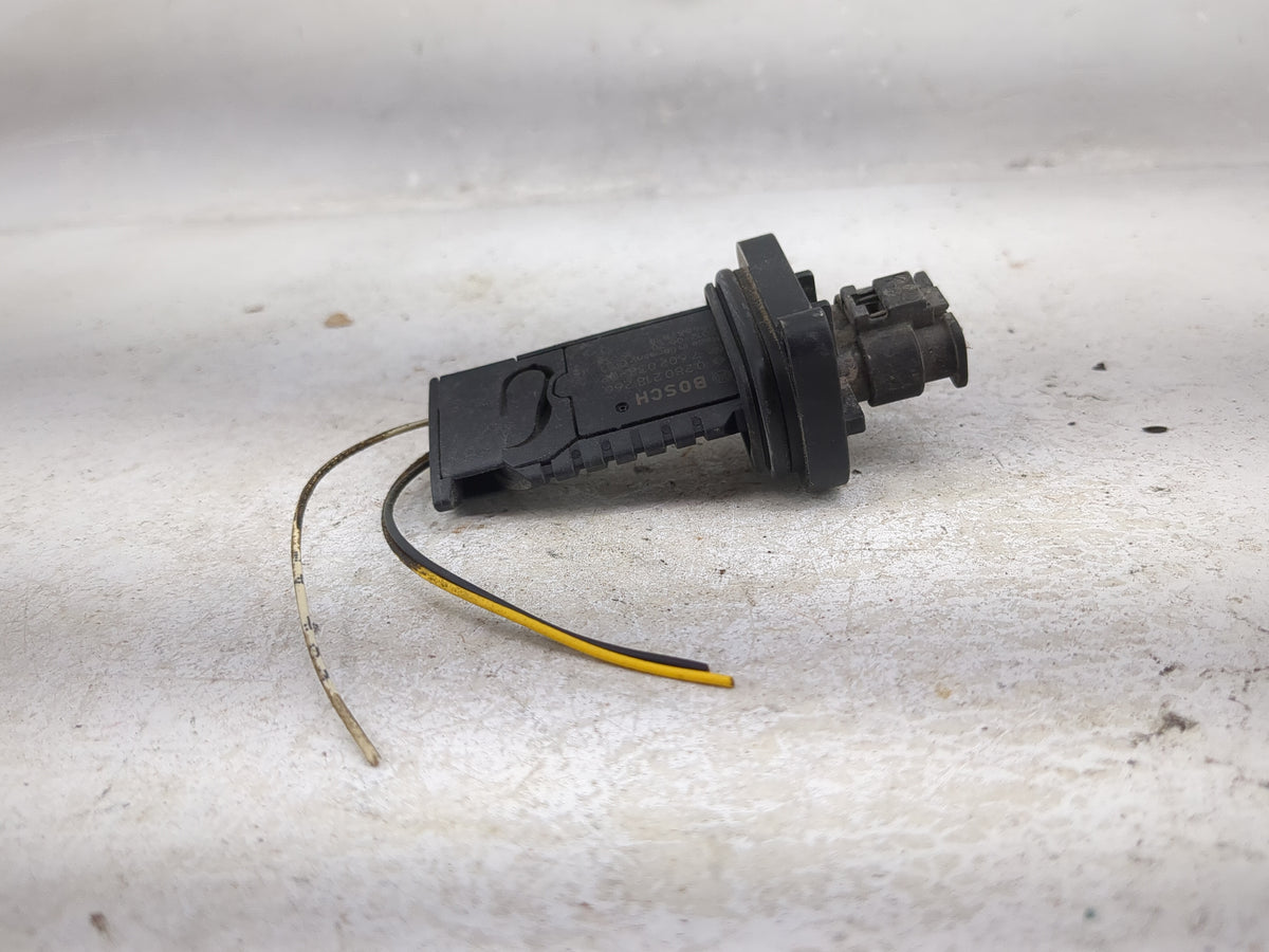 Bmw 528 Mass Air Flow Meter Maf 1499941 - Oemusedautoparts1.com