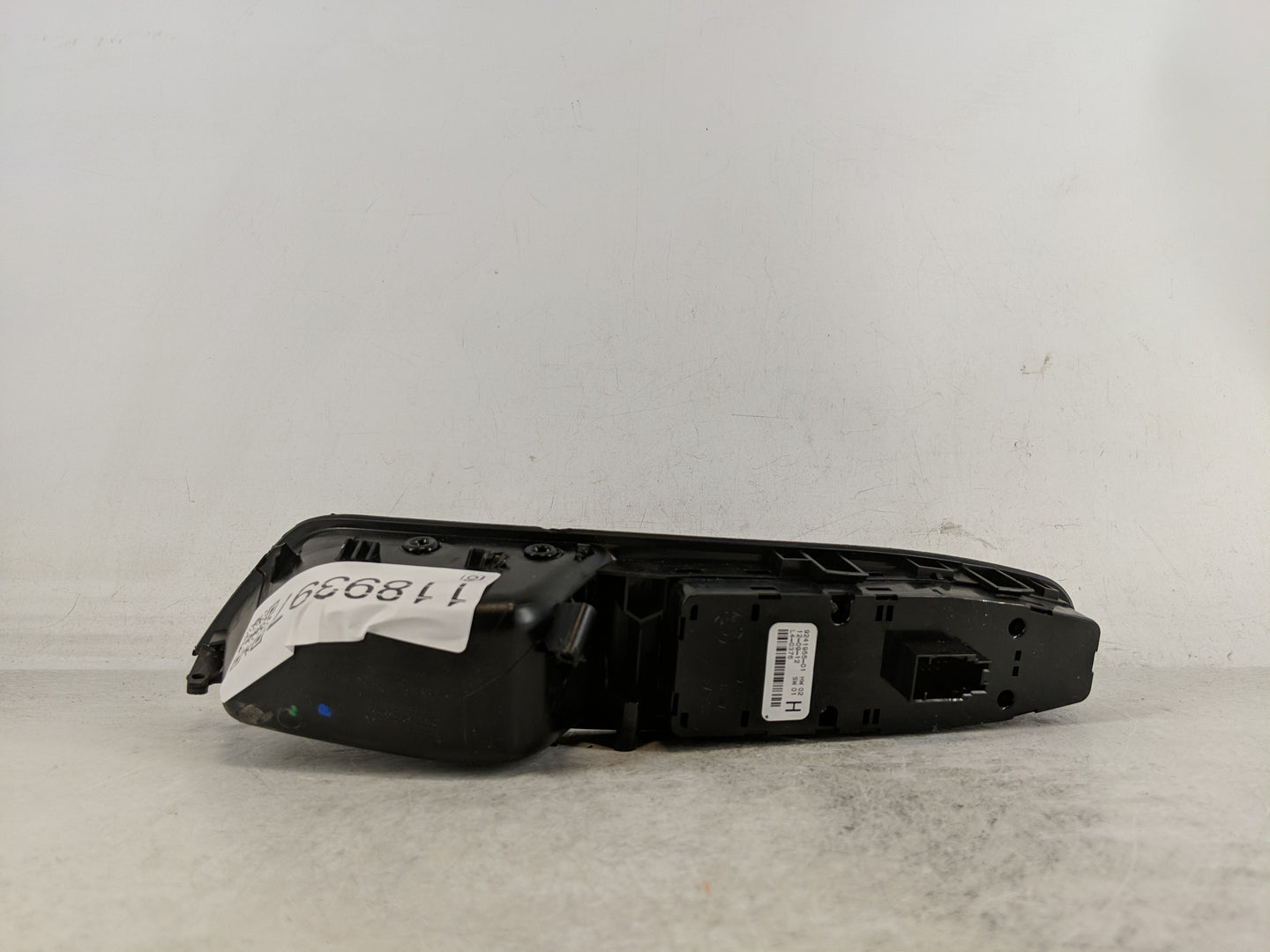 2011-2016 Bmw 528i Master Power Window Switch Replacement Driver Side Left P/N:9241955-01 Fits OEM Used Auto Parts - Oemused