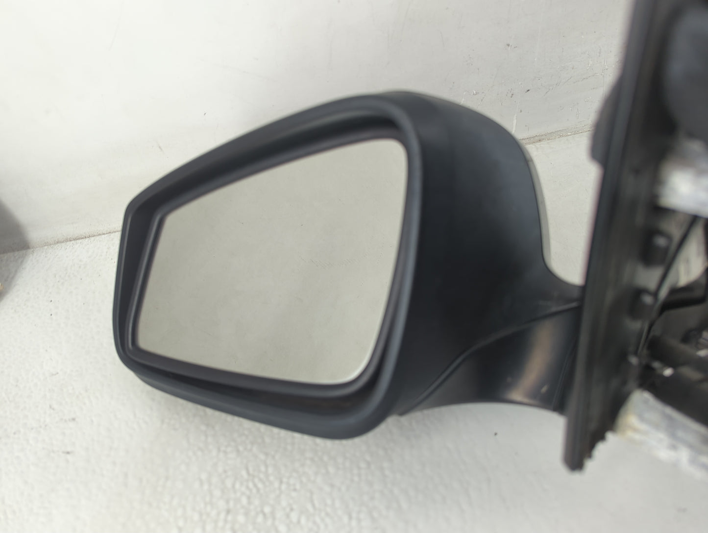 2012-2013 Bmw 528i Driver Side View Mirror - Left Door Mirror OEM Used - Oemusedautoparts1.com