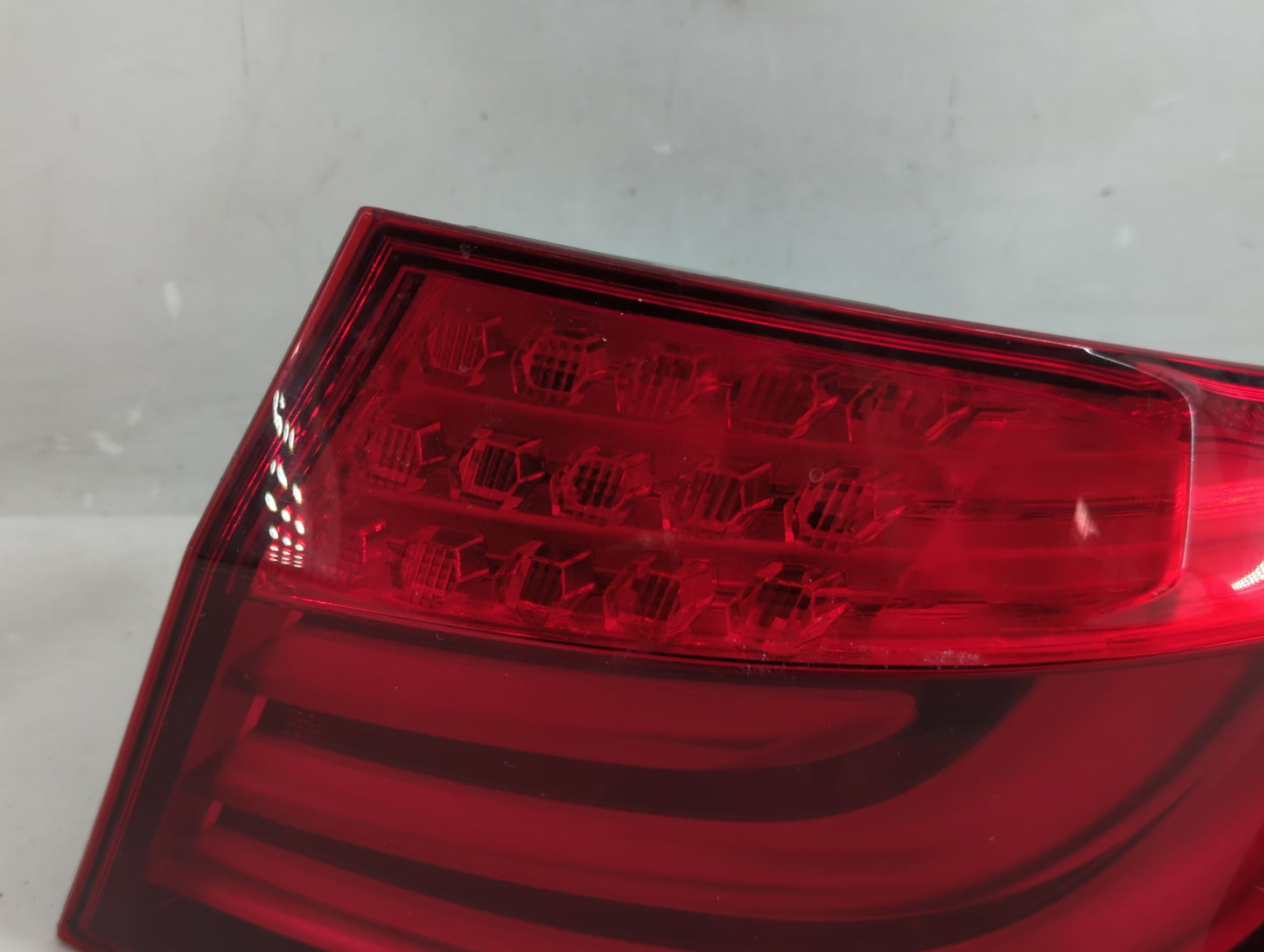 2011-2013 Bmw 528i Tail Light Assembly Passenger Right OEM P/N:173462-02 Fits Fits 2011 2012 2013 OEM Used Auto Parts - Oemu