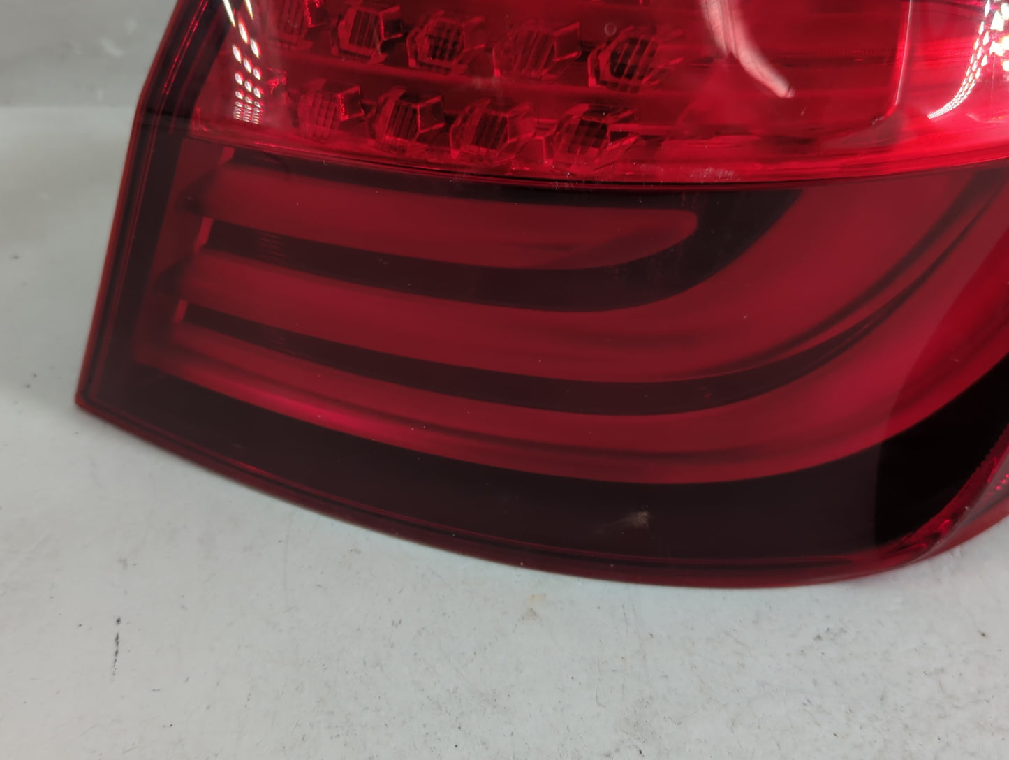 2011-2013 Bmw 528i Tail Light Assembly Passenger Right OEM P/N:173462-02 Fits Fits 2011 2012 2013 OEM Used Auto Parts - Oemu