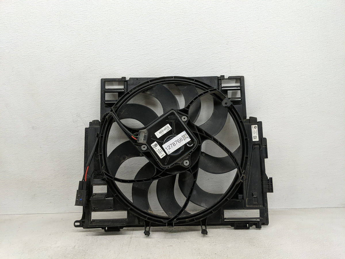 2012-2016 Bmw 528i Electric Radiator Cooling Fan Motor Assembly P/N:17418642161 Fits Fits 2012 2013 2014 2015 2016 OEM Used 