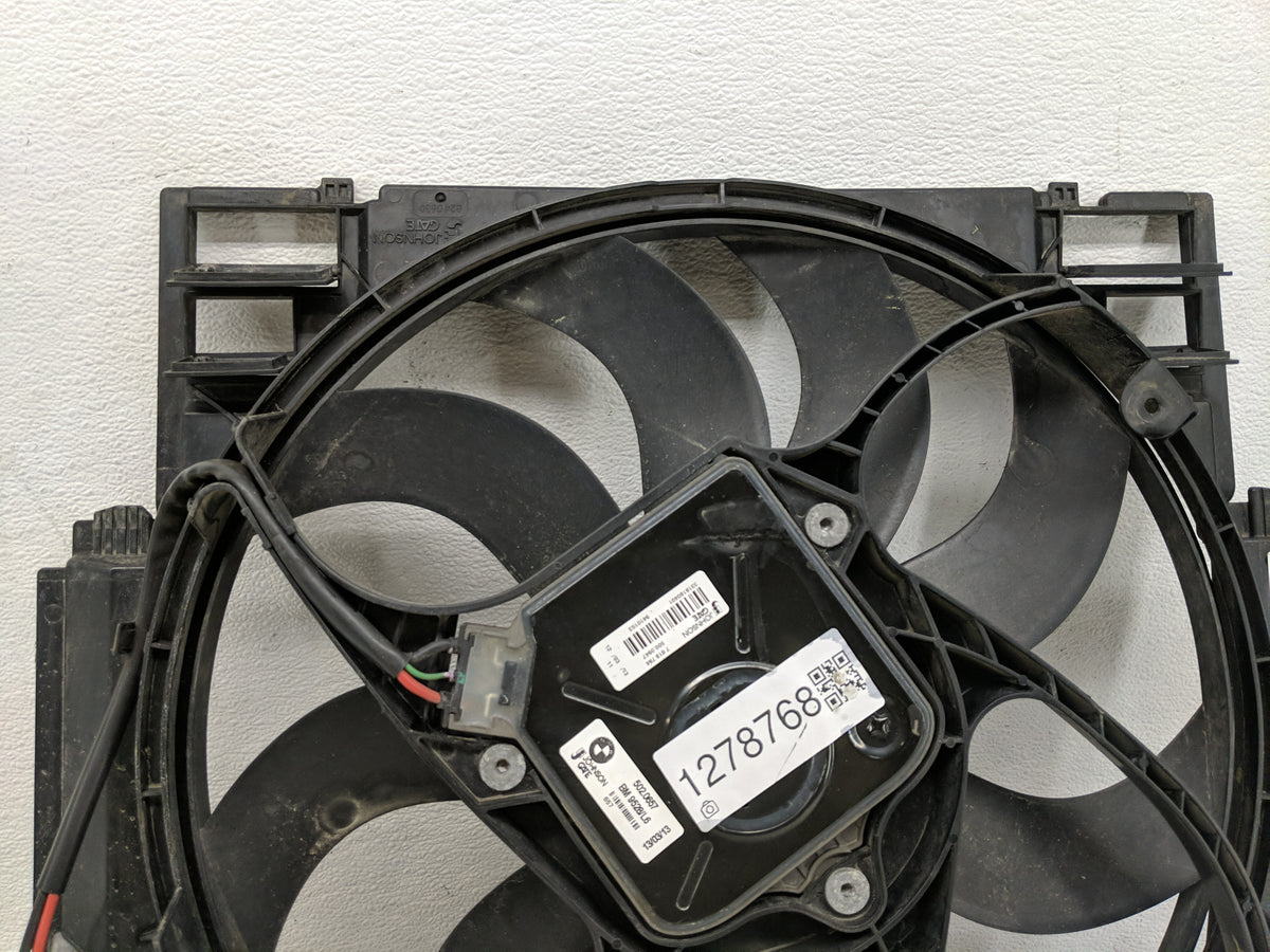 2012-2016 Bmw 528i Electric Radiator Cooling Fan Motor Assembly P/N:17418642161 Fits Fits 2012 2013 2014 2015 2016 OEM Used 