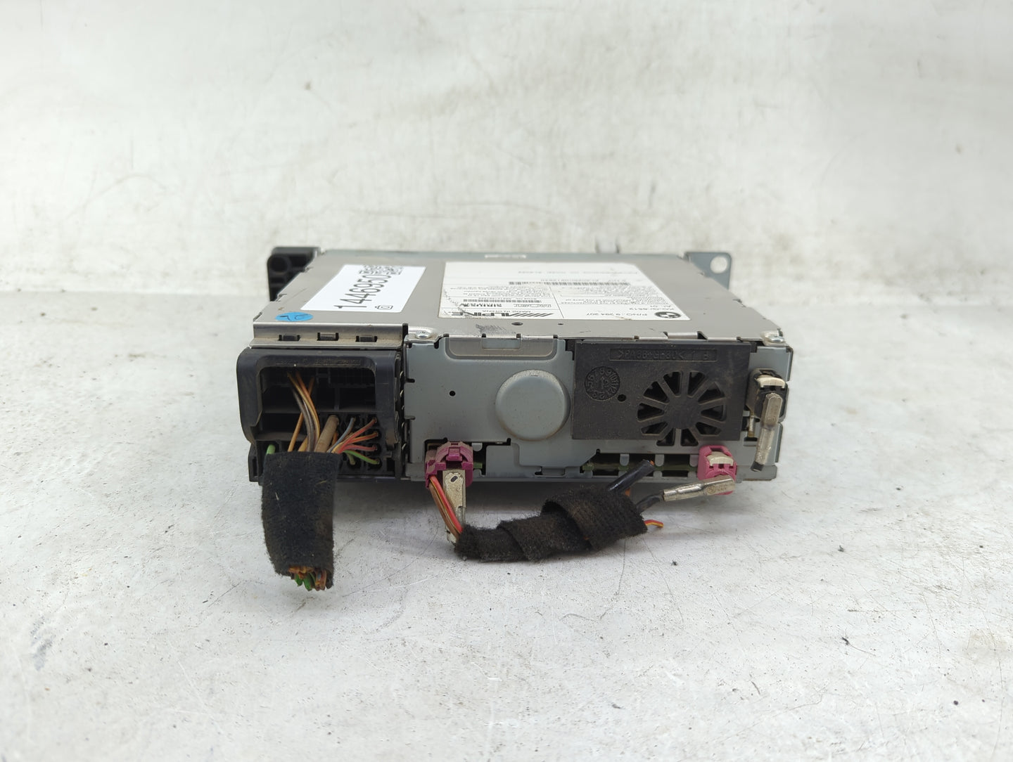 2013-2014 Bmw 528i Radio AM FM Cd Player Receiver Replacement P/N:9294207 C1929420701, AL2009 Fits Fits 2013 2014 2015 OEM U