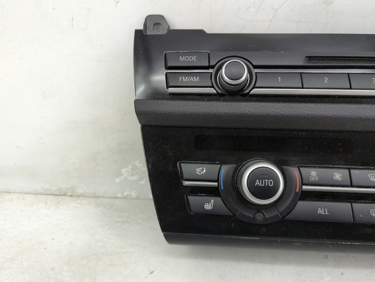 2011-2015 Bmw 528i Climate Control Module Temperature AC/Heater Replacement P/N:9306156-01 90025-637/0007 Fits OEM Used Auto