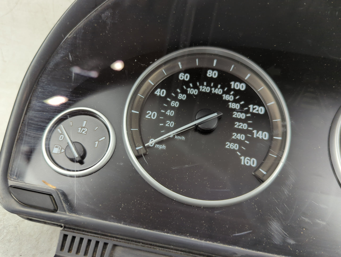 2012-2013 Bmw 528i Instrument Cluster Speedometer Gauges Miles: Fits Fits 2011 2012 2013 OEM Used Auto Parts - Oemusedautopa