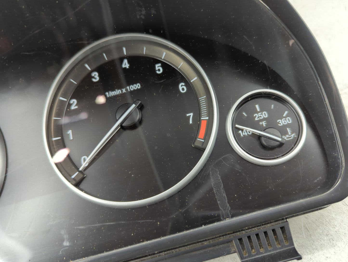 2012-2013 Bmw 528i Instrument Cluster Speedometer Gauges Miles: Fits Fits 2011 2012 2013 OEM Used Auto Parts - Oemusedautopa