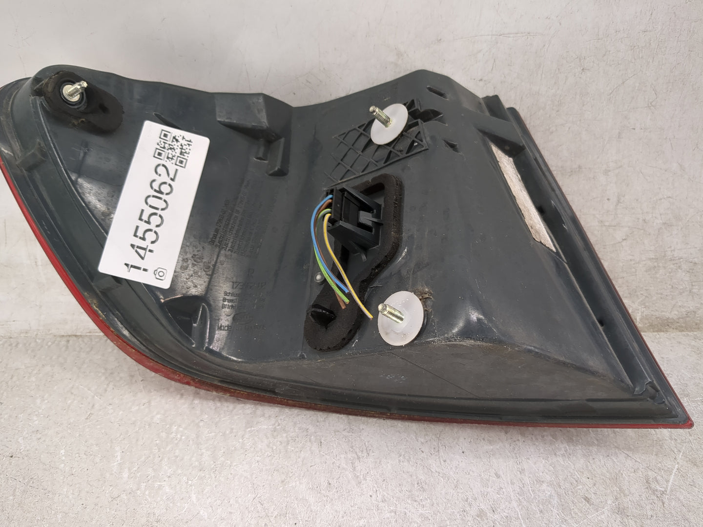 2011-2013 Bmw 528i Tail Light Assembly Passenger Right OEM P/N:173462-02 Fits Fits 2011 2012 2013 OEM Used Auto Parts - Oemu