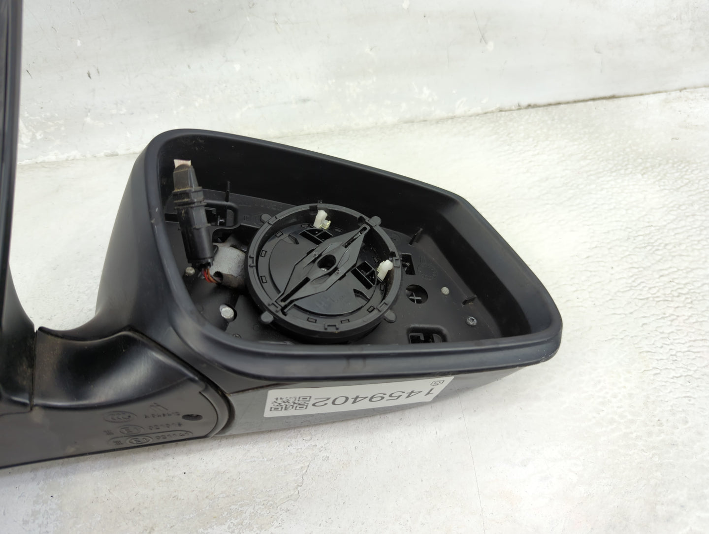 2012-2013 Bmw 528i Passenger Side View Mirror - Right Door Mirror OEM Used - Oemusedautoparts1.com