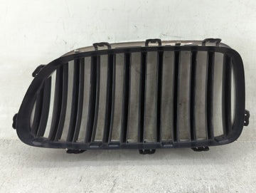 2011-2013 Bmw 528i Front Grille Bumper Not Included 1459809