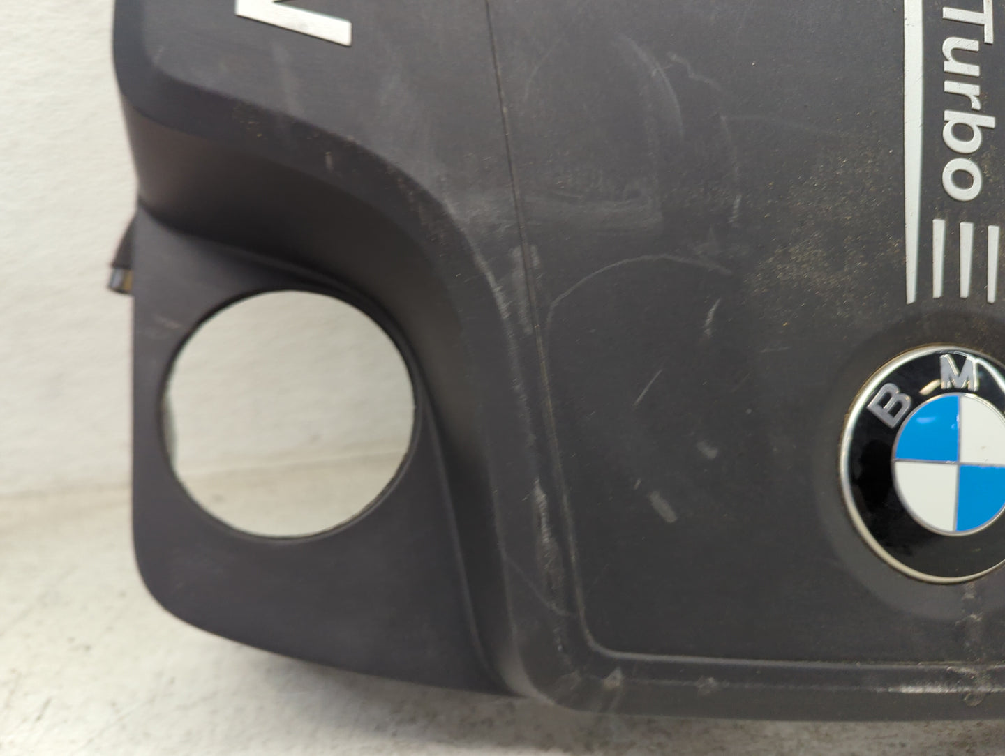 2013 Bmw 528i Engine Cover Black - Oemusedautoparts1.com