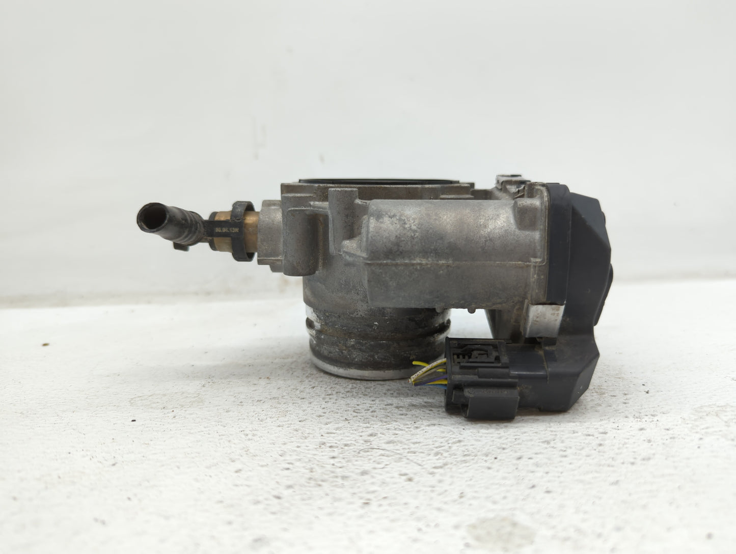 2012-2016 Bmw 528i Throttle Body P/N:A2C53355204 1354 7588625 Fits Fits 2012 2013 2014 2015 2016 2017 2018 OEM Used Auto Par