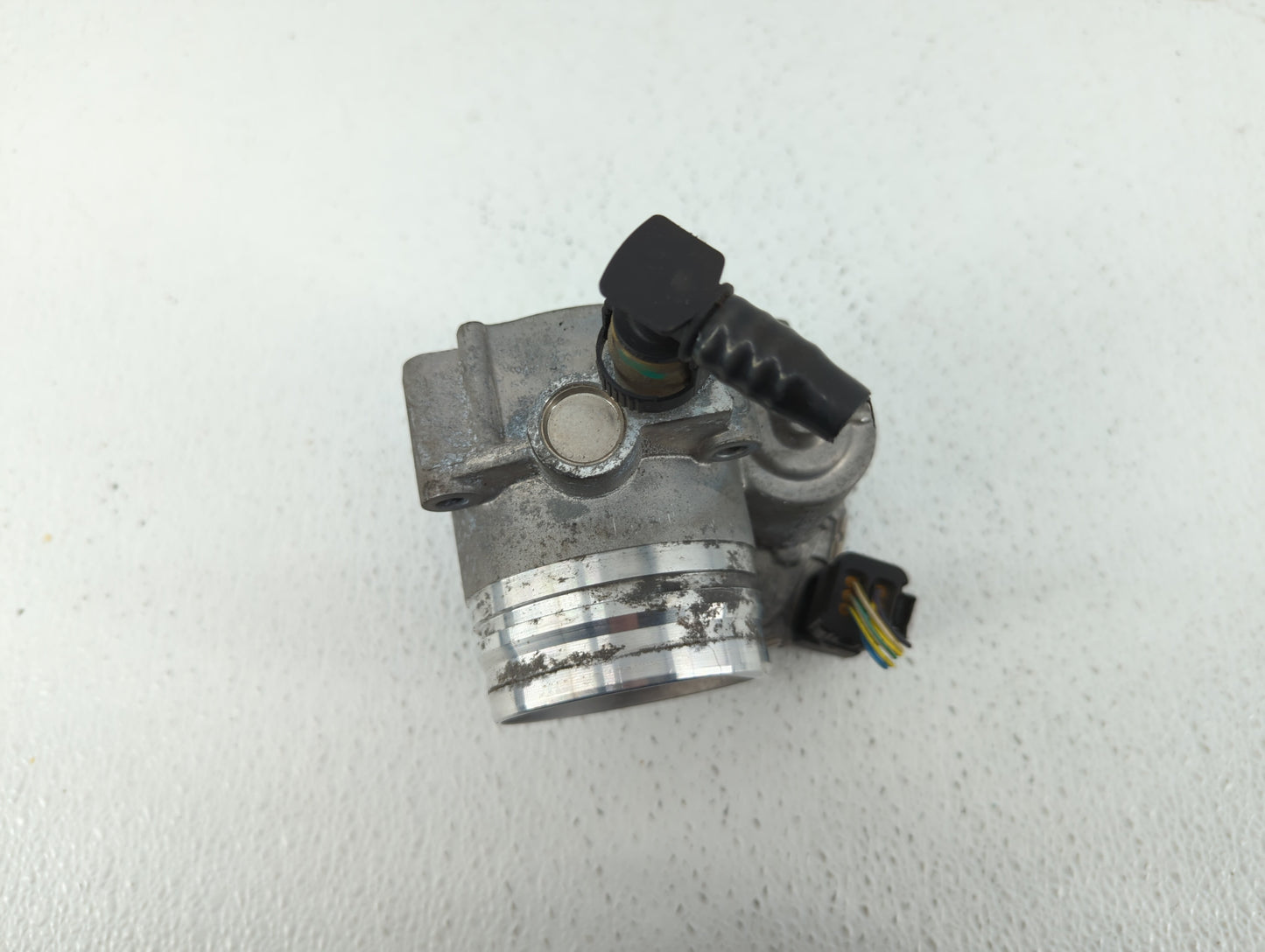 2012-2016 Bmw 528i Throttle Body P/N:1354 7588625-02 1354 7588625-03, 1354 7588625 Fits Fits 2012 2013 2014 2015 2016 2017 2
