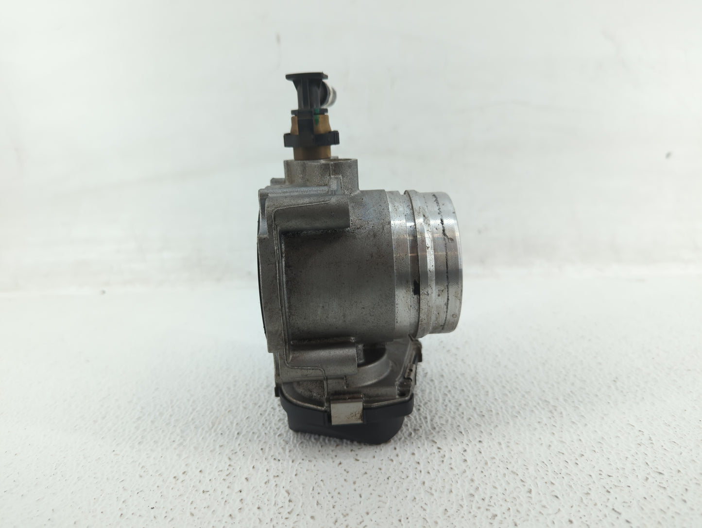 2012-2016 Bmw 528i Throttle Body P/N:1354 7588625-02 1354 7588625-03 Fits Fits 2012 2013 2014 2015 2016 2017 2018 OEM Used A